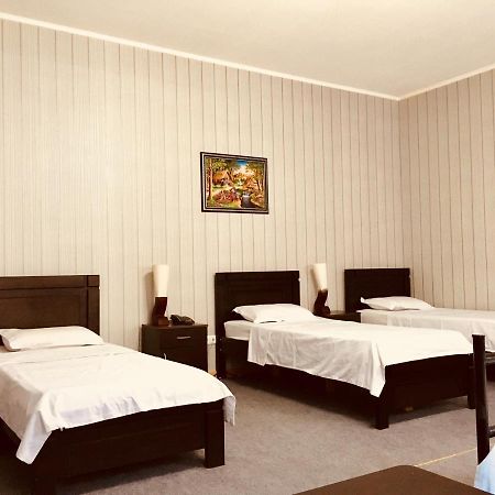 Hotel Nice Тбилиси Экстерьер фото