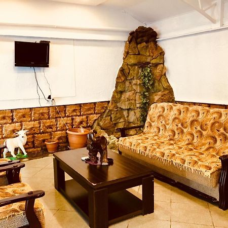Hotel Nice Тбилиси Экстерьер фото